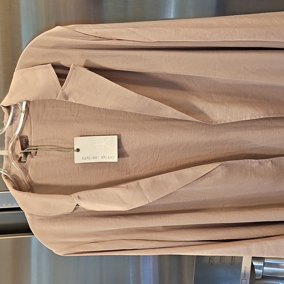 💕BAREFOOT DREAMS💕 Washed Satin Notch Collar Robe ~ Feather Medium M NWT - Picture 5 of 11